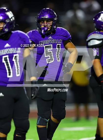 Thumbnail 2 in Bellflower vs. Norwalk photogallery.