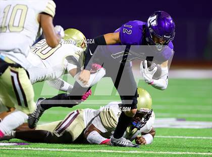 Thumbnail 2 in Bellflower vs. Norwalk photogallery.