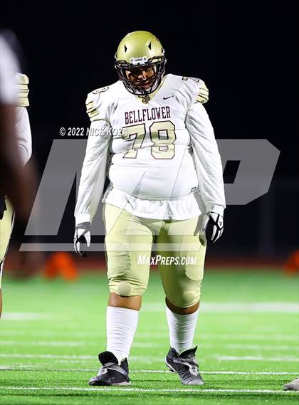 Thumbnail 1 in Bellflower vs. Norwalk photogallery.
