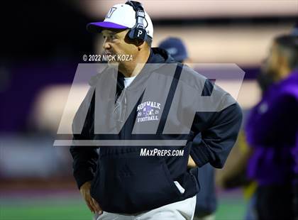 Thumbnail 2 in Bellflower vs. Norwalk photogallery.