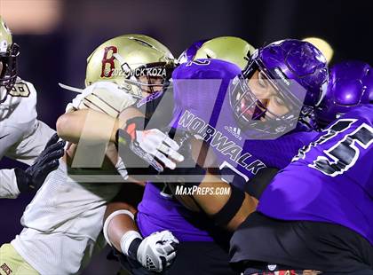 Thumbnail 1 in Bellflower vs. Norwalk photogallery.