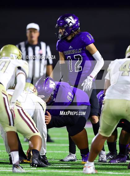 Thumbnail 1 in Bellflower vs. Norwalk photogallery.