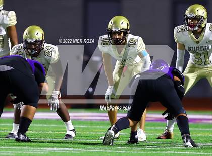 Thumbnail 2 in Bellflower vs. Norwalk photogallery.