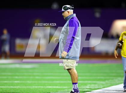 Thumbnail 3 in Bellflower vs. Norwalk photogallery.