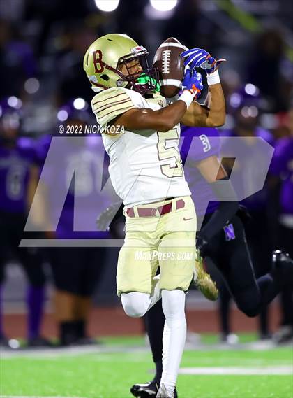Thumbnail 3 in Bellflower vs. Norwalk photogallery.