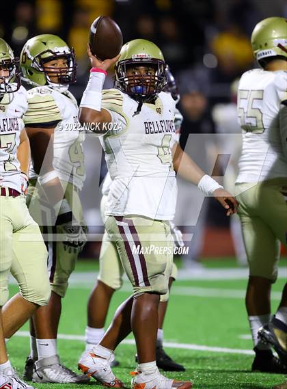 Thumbnail 1 in Bellflower vs. Norwalk photogallery.