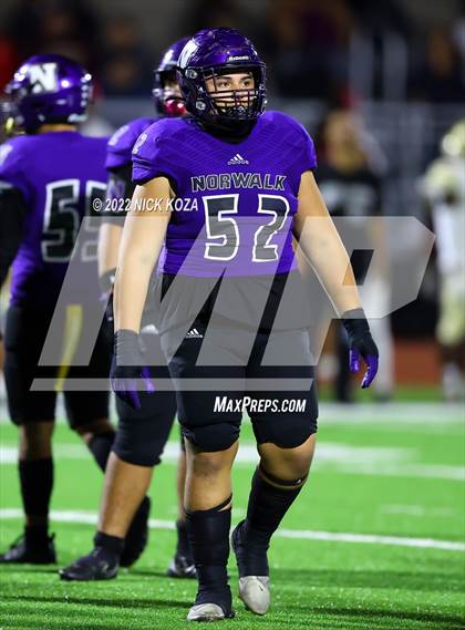 Thumbnail 3 in Bellflower vs. Norwalk photogallery.