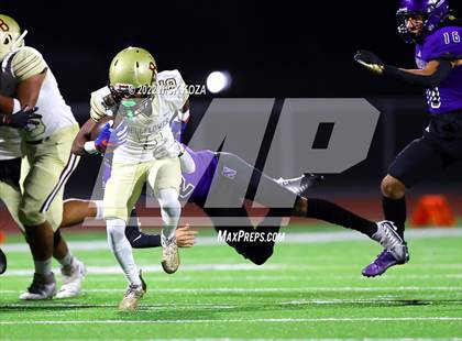 Thumbnail 3 in Bellflower vs. Norwalk photogallery.