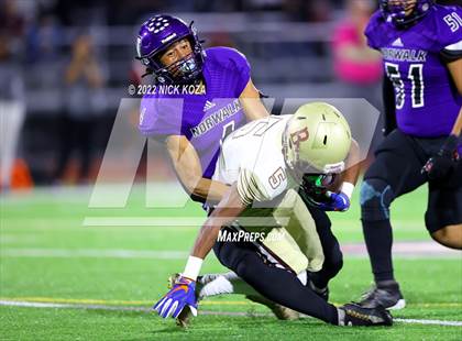 Thumbnail 1 in Bellflower vs. Norwalk photogallery.