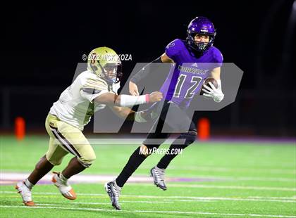 Thumbnail 2 in Bellflower vs. Norwalk photogallery.