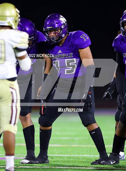 Thumbnail 2 in Bellflower vs. Norwalk photogallery.