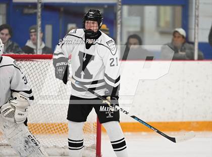 Thumbnail 1 in Hamden vs. Xavier (CIAC D1 Quarterfinal) photogallery.