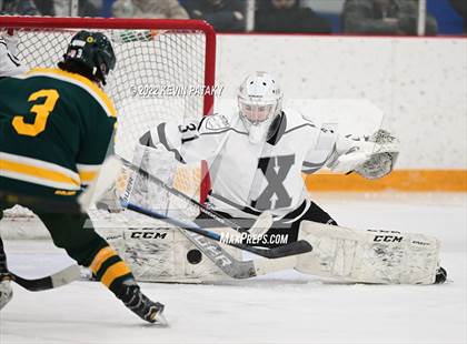 Thumbnail 2 in Hamden vs. Xavier (CIAC D1 Quarterfinal) photogallery.