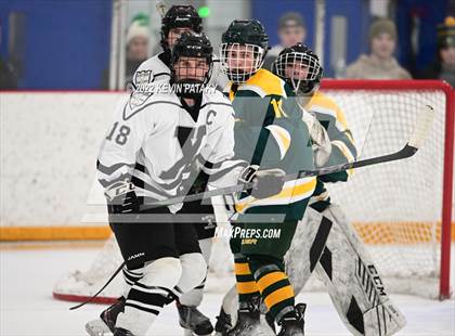 Thumbnail 3 in Hamden vs. Xavier (CIAC D1 Quarterfinal) photogallery.