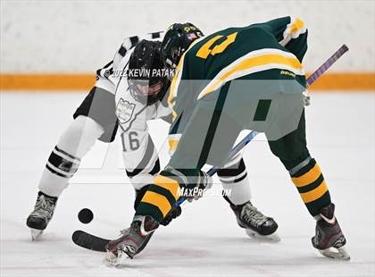 Thumbnail 3 in Hamden vs. Xavier (CIAC D1 Quarterfinal) photogallery.