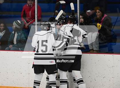Thumbnail 2 in Hamden vs. Xavier (CIAC D1 Quarterfinal) photogallery.
