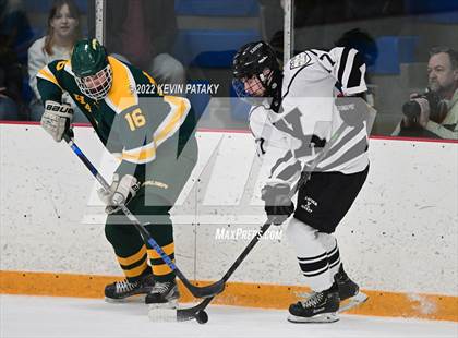 Thumbnail 2 in Hamden vs. Xavier (CIAC D1 Quarterfinal) photogallery.