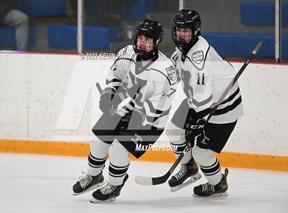 Thumbnail 3 in Hamden vs. Xavier (CIAC D1 Quarterfinal) photogallery.