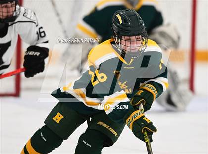 Thumbnail 1 in Hamden vs. Xavier (CIAC D1 Quarterfinal) photogallery.