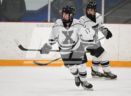 Thumbnail 1 in Hamden vs. Xavier (CIAC D1 Quarterfinal) photogallery.