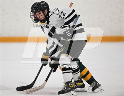 Thumbnail 2 in Hamden vs. Xavier (CIAC D1 Quarterfinal) photogallery.