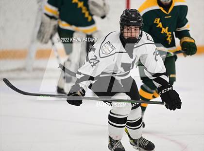 Thumbnail 1 in Hamden vs. Xavier (CIAC D1 Quarterfinal) photogallery.