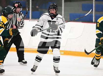 Thumbnail 1 in Hamden vs. Xavier (CIAC D1 Quarterfinal) photogallery.