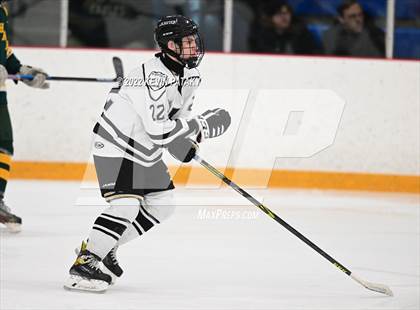 Thumbnail 1 in Hamden vs. Xavier (CIAC D1 Quarterfinal) photogallery.