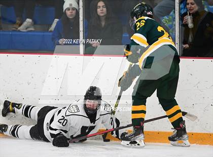 Thumbnail 2 in Hamden vs. Xavier (CIAC D1 Quarterfinal) photogallery.