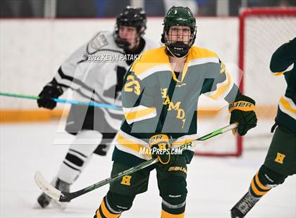 Thumbnail 1 in Hamden vs. Xavier (CIAC D1 Quarterfinal) photogallery.