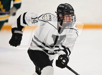 Thumbnail 2 in Hamden vs. Xavier (CIAC D1 Quarterfinal) photogallery.