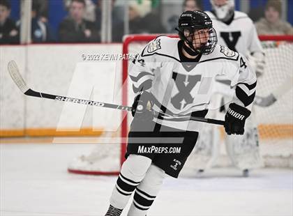 Thumbnail 1 in Hamden vs. Xavier (CIAC D1 Quarterfinal) photogallery.