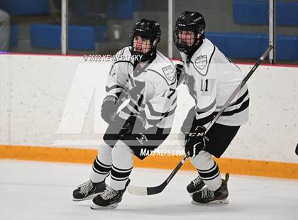 Thumbnail 2 in Hamden vs. Xavier (CIAC D1 Quarterfinal) photogallery.