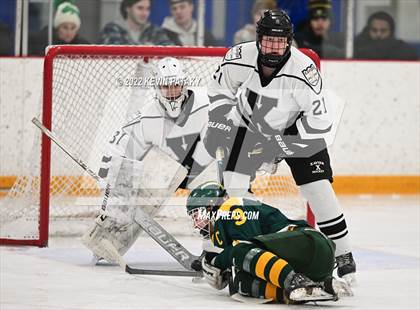 Thumbnail 2 in Hamden vs. Xavier (CIAC D1 Quarterfinal) photogallery.
