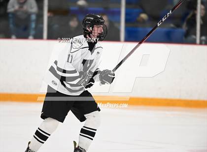 Thumbnail 1 in Hamden vs. Xavier (CIAC D1 Quarterfinal) photogallery.