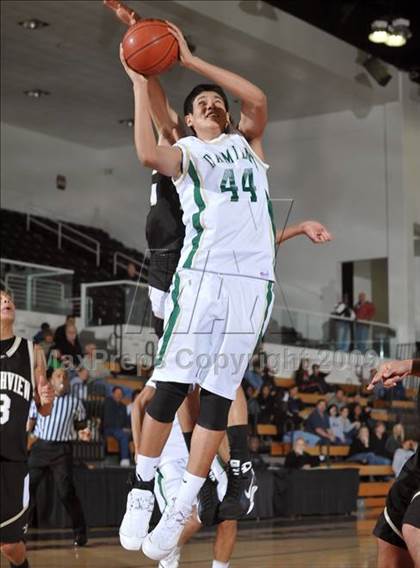 Thumbnail 1 in Northview vs. Damien (So Cal Shootout) photogallery.