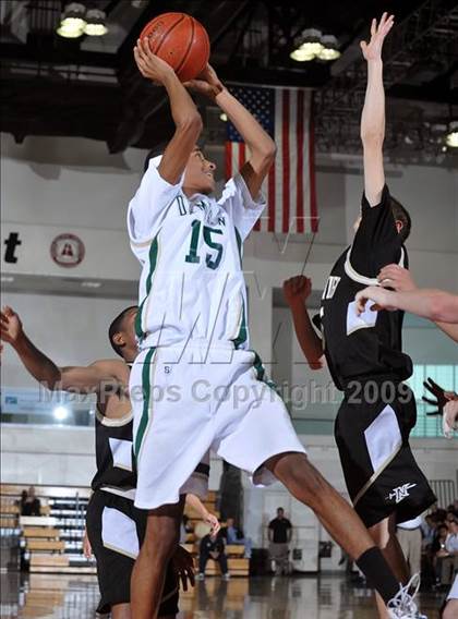 Thumbnail 2 in Northview vs. Damien (So Cal Shootout) photogallery.