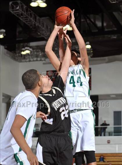 Thumbnail 1 in Northview vs. Damien (So Cal Shootout) photogallery.