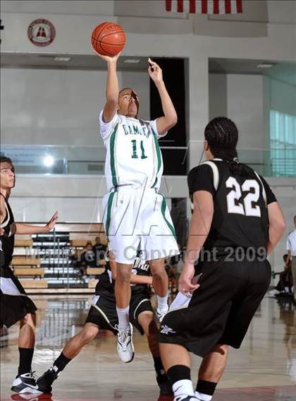 Thumbnail 3 in Northview vs. Damien (So Cal Shootout) photogallery.