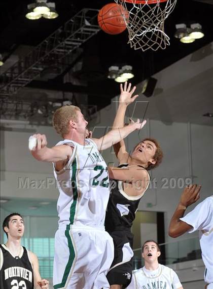 Thumbnail 2 in Northview vs. Damien (So Cal Shootout) photogallery.