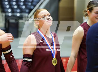 Thumbnail 1 in Iola vs. Crawford (UIL 2A D2 Volleyball Final Medal Ceremony) photogallery.