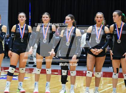 Thumbnail 3 in Iola vs. Crawford (UIL 2A D2 Volleyball Final Medal Ceremony) photogallery.