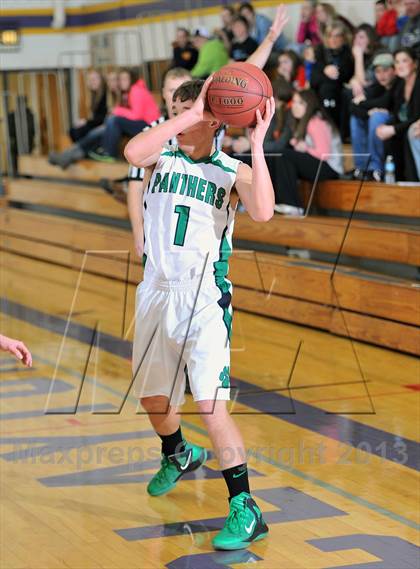 Thumbnail 2 in Prairie Farm vs. Spring Valley (Clayton Holiday Tournament) photogallery.