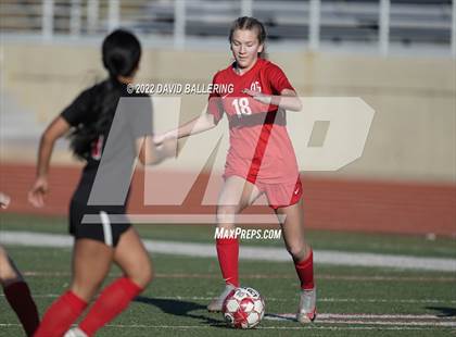 Thumbnail 2 in Henderson vs Grapevine (GCISD Tournament) photogallery.