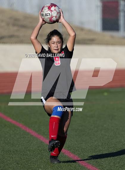 Thumbnail 3 in Henderson vs Grapevine (GCISD Tournament) photogallery.