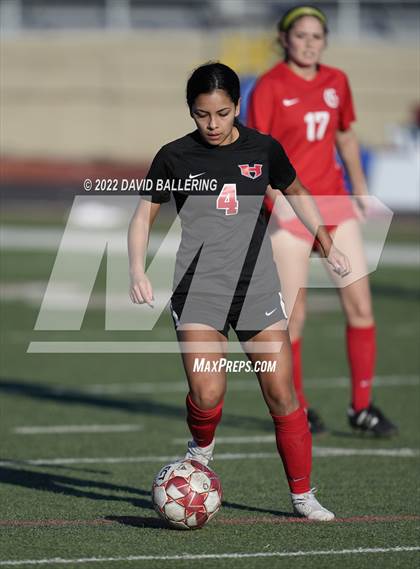 Thumbnail 3 in Henderson vs Grapevine (GCISD Tournament) photogallery.