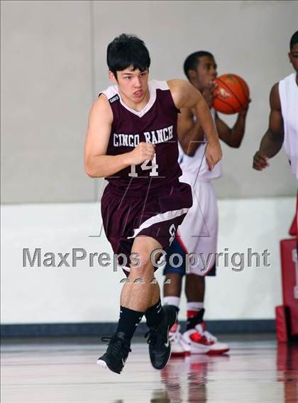 Thumbnail 2 in Atascocita vs Katy Cinco Ranch (McDonald's Texas Invitational) photogallery.