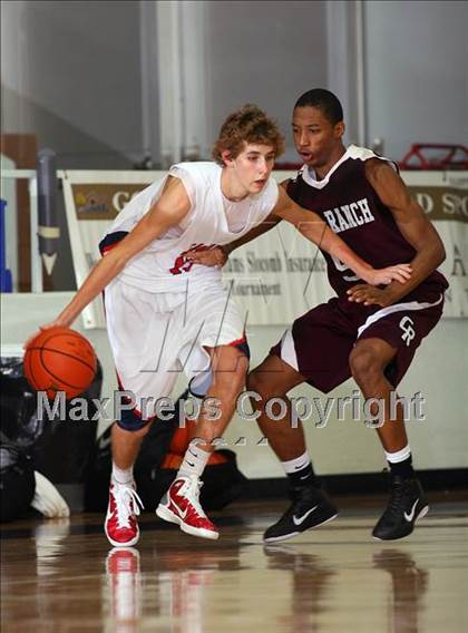 Thumbnail 3 in Atascocita vs Katy Cinco Ranch (McDonald's Texas Invitational) photogallery.