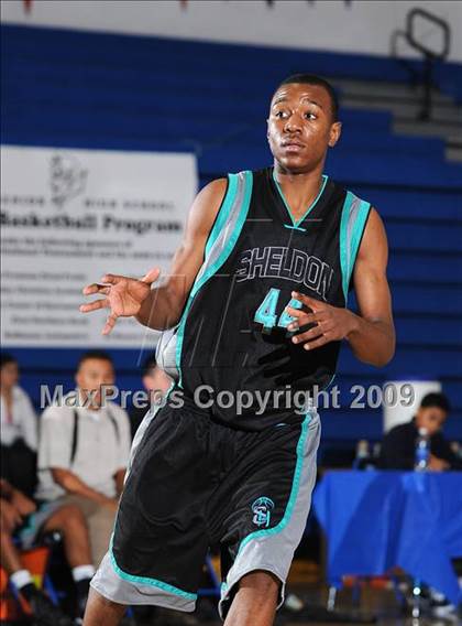 Thumbnail 2 in Sheldon vs. Wood (Les Curry Invitational) photogallery.