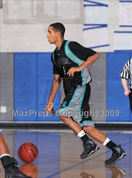 Thumbnail 2 in Sheldon vs. Wood (Les Curry Invitational) photogallery.